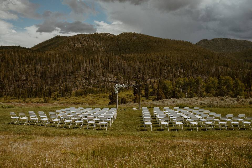 Ceremony lawn