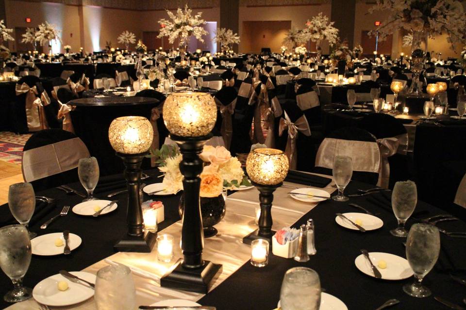 Black & cream wedding