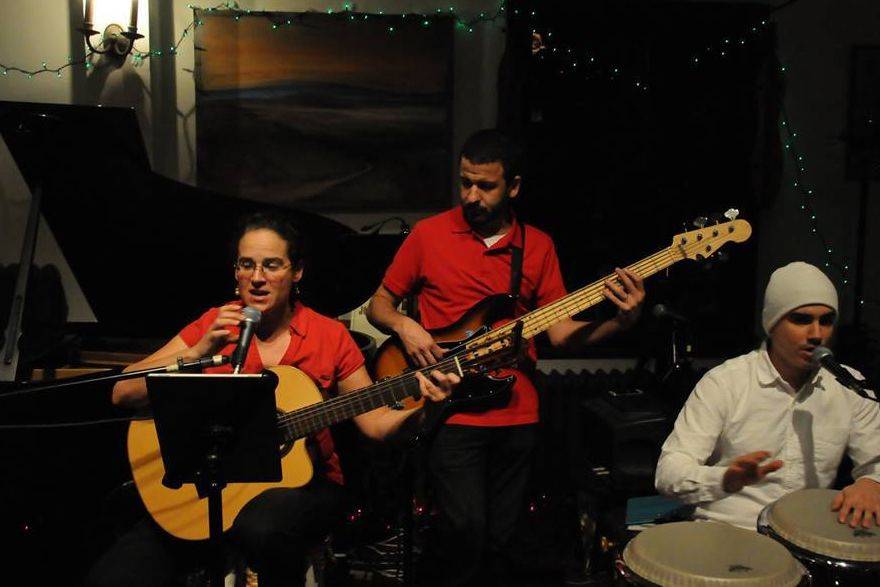 Magdaliz and Her Latin Ensemble Crisol