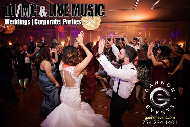 We love weddings!