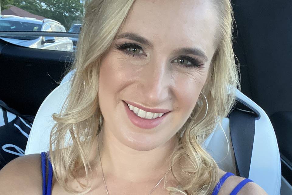 Bridesmaid selfie