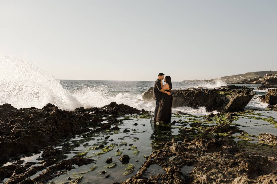 Engagement session at the beac