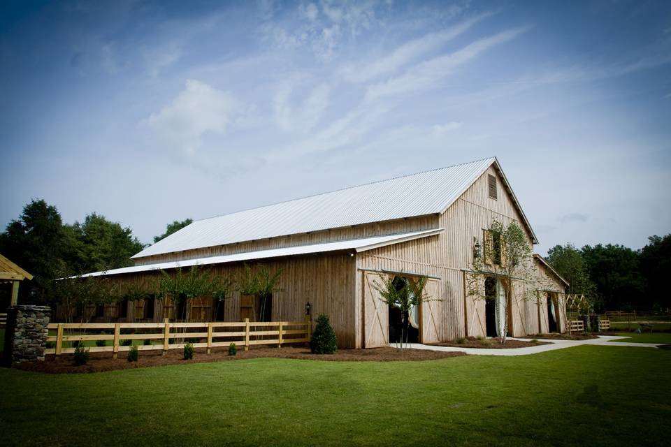 The Cedar Barn of Southern Bridle Farms