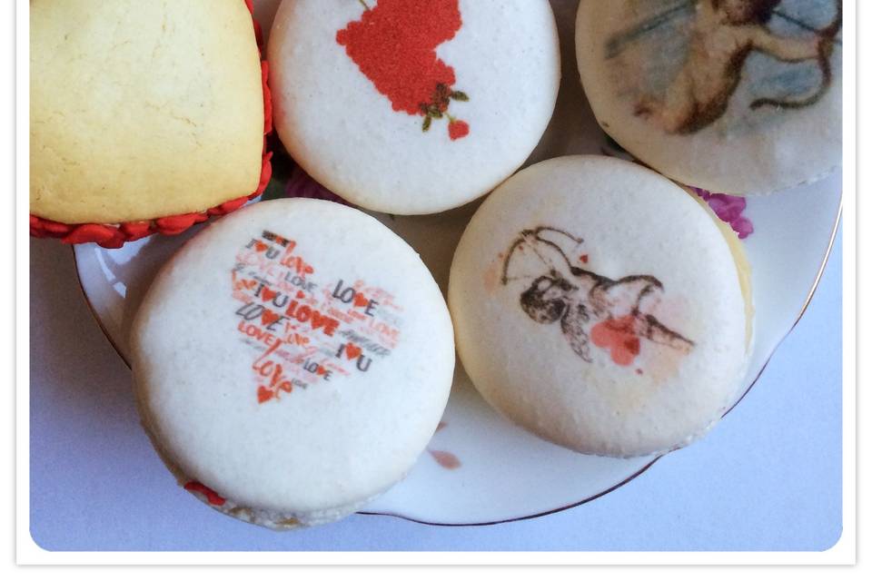 Customized macarons