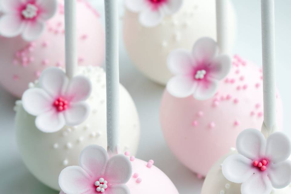Flower Cake Pops Closeup