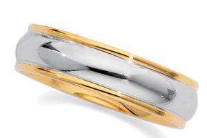 Custom men's wedding band from Clarion Fine Jewelry.
PHONE: 1-703-293-6206
http://www.clarionfinejewelry.com