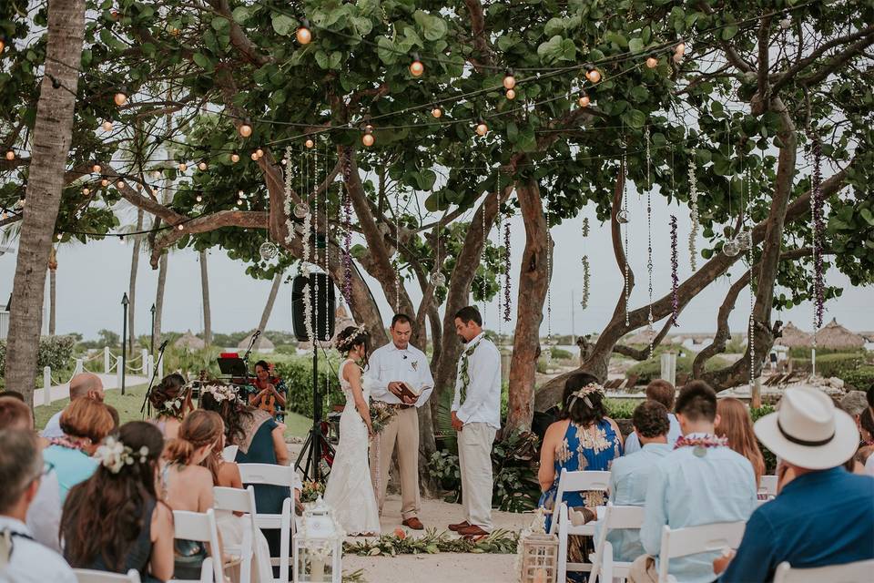 Hawk's Cay Resort Wedding