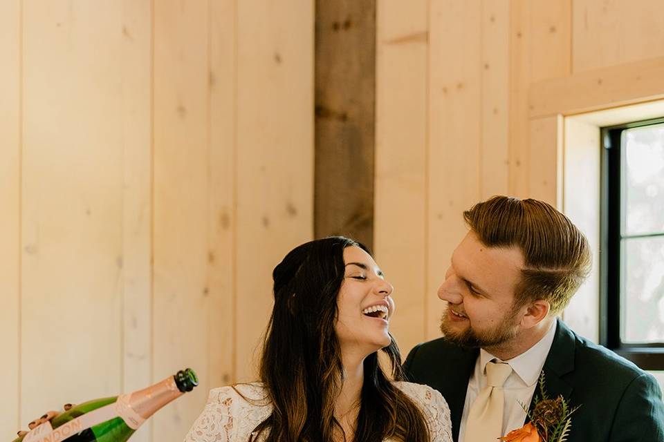 The Barn at Hidden Oaks Elope