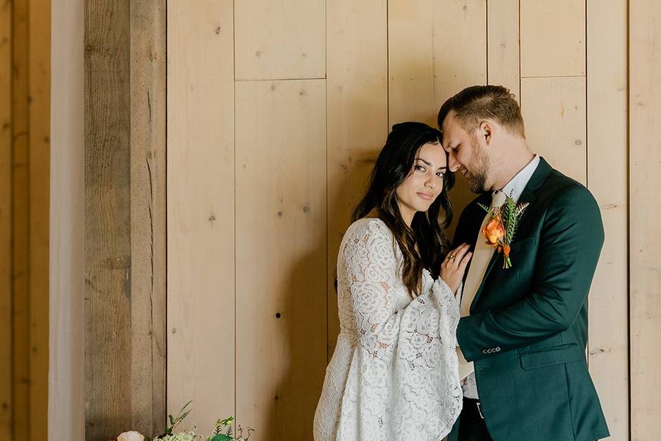 The Barn at Hidden Oaks Elope