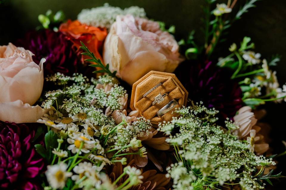 The Barn at Hidden Oaks Elope