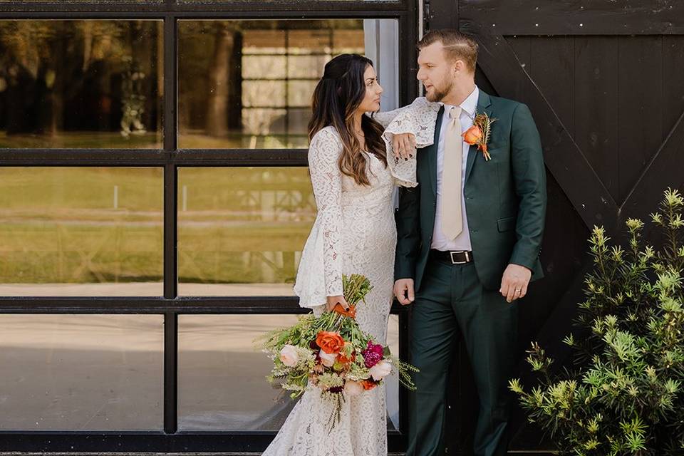 The Barn at Hidden Oaks Elope