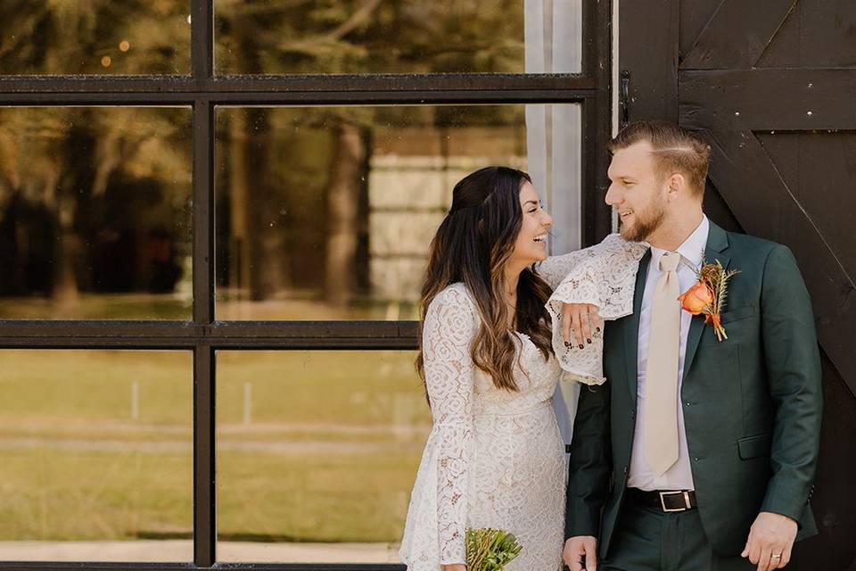 The Barn at Hidden Oaks Elope