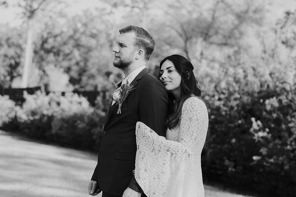 The Barn at Hidden Oaks Elope