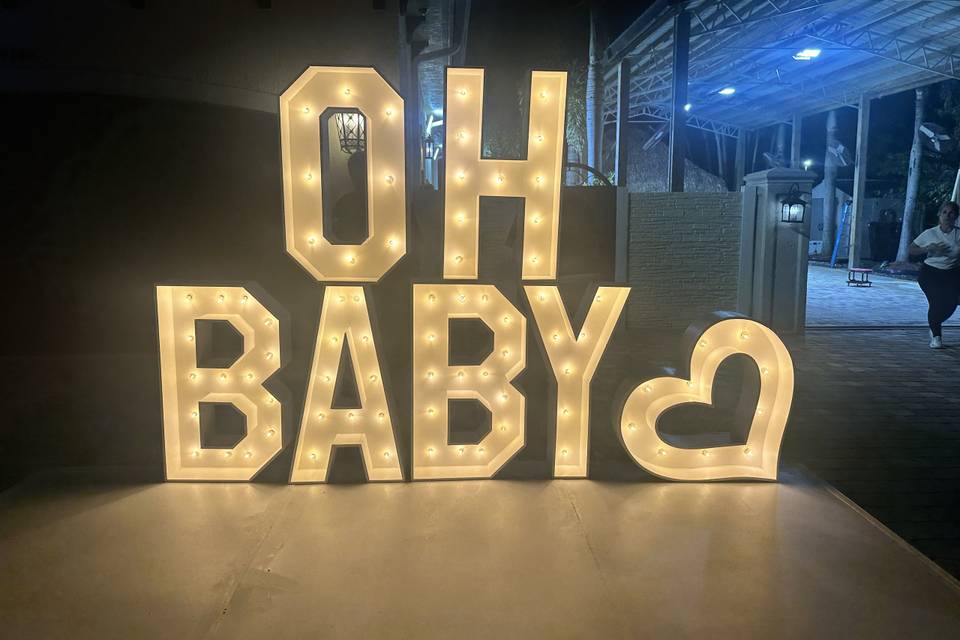 Marquee letters