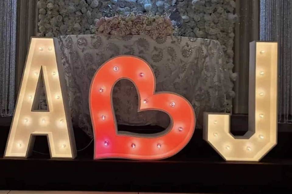 Flower wall & A❤️J