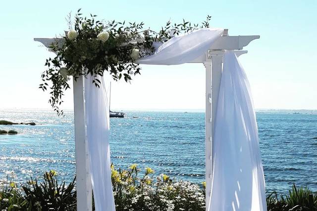 Floral Designs by Li Rog