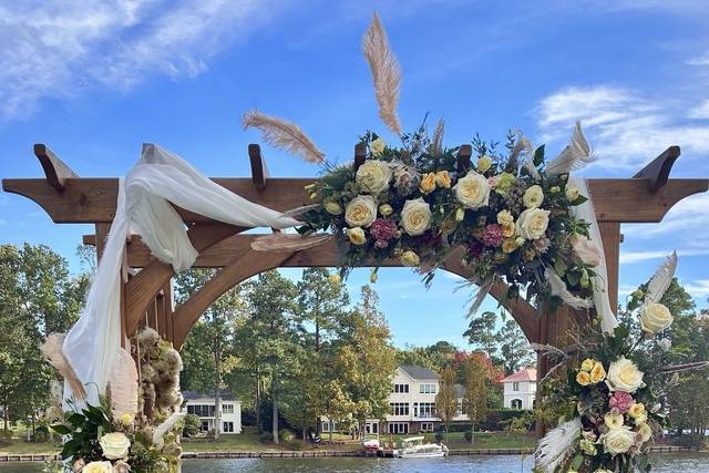 Fredericksburg Florist - Eufloria Florist