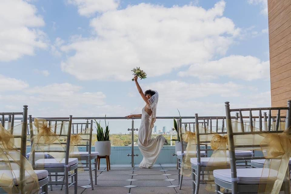 Intimate wedding on terrace