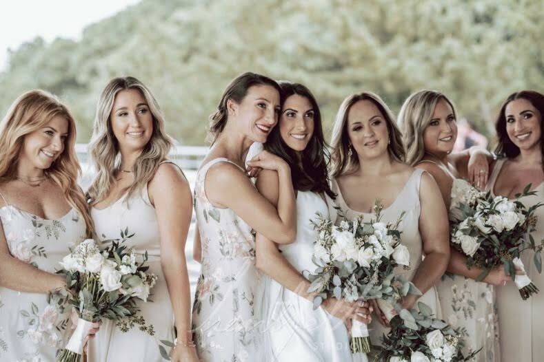 Justine and her bridesmaids