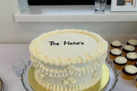 Vintage cutting cake