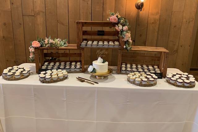 Full dessert set up