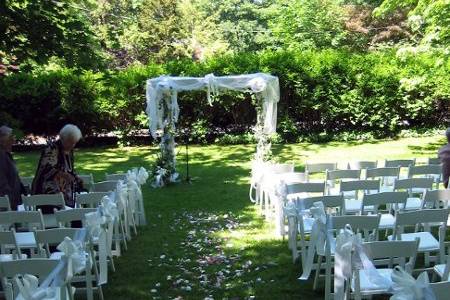 Bride and Groom in outdoor ceremony