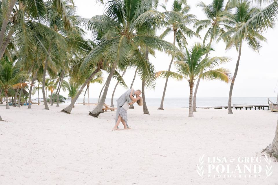 Beach photo session - Lisa & Greg Poland Photography