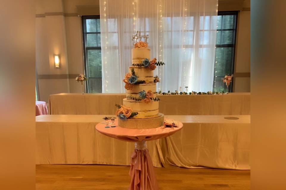 4 tier cake