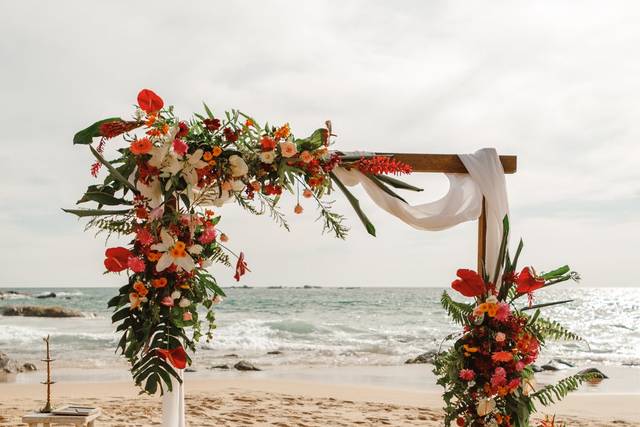 Beach altar