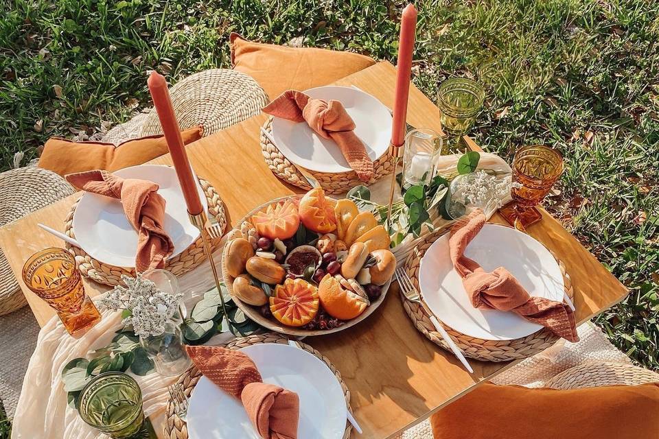 Intimate picnic spread