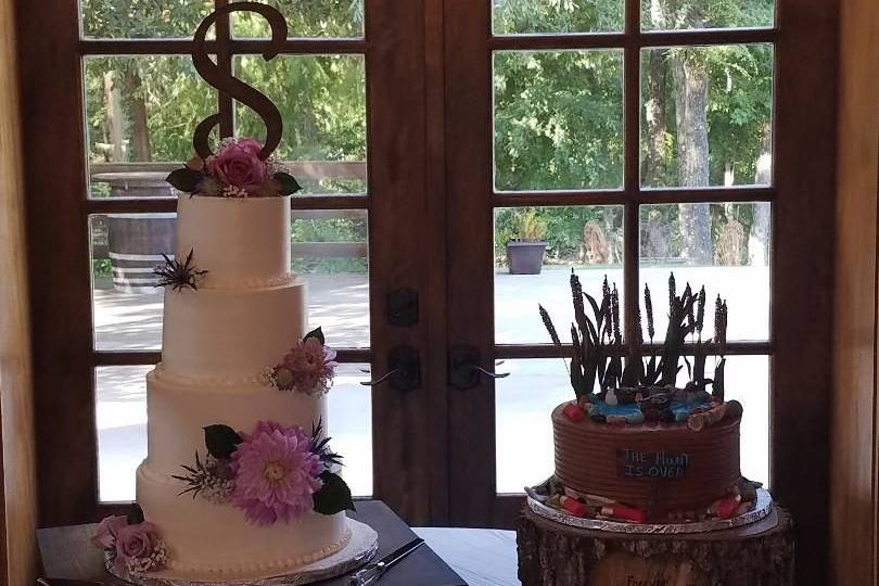 Cake table