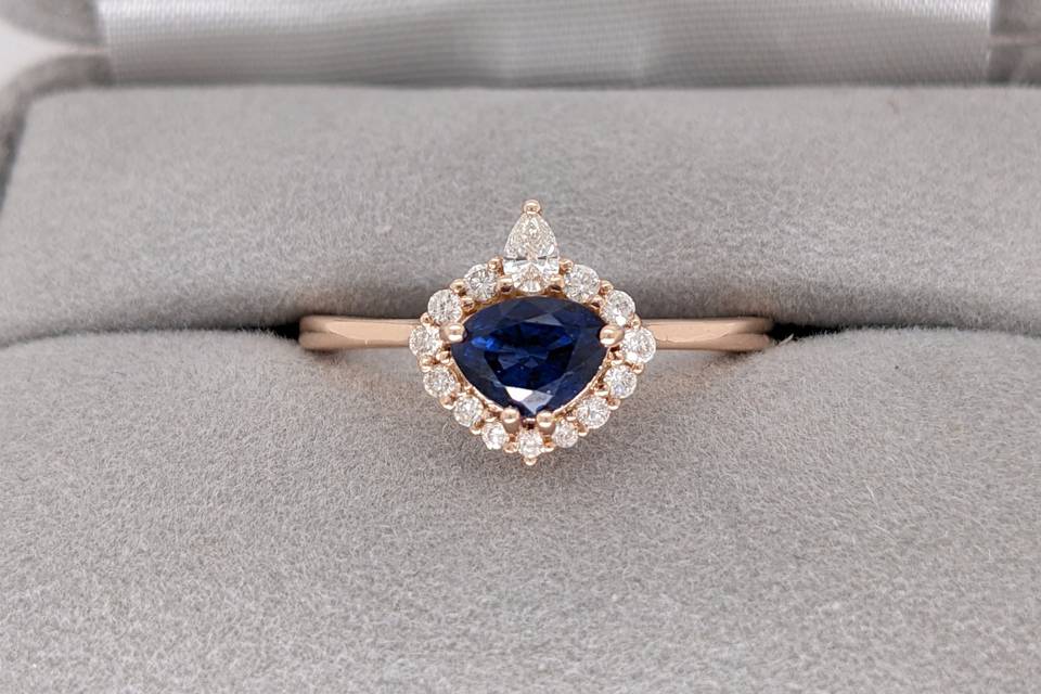 Custom ring design dark blue