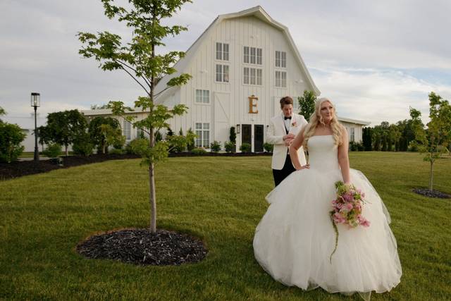 Lauren and Ethan Etre Farms
