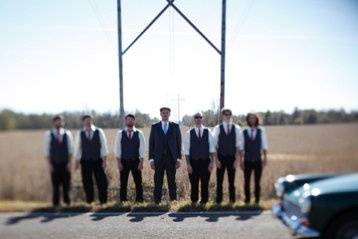 groom and his groomsmen