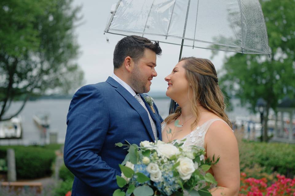 Phoebe & Kyle's first look