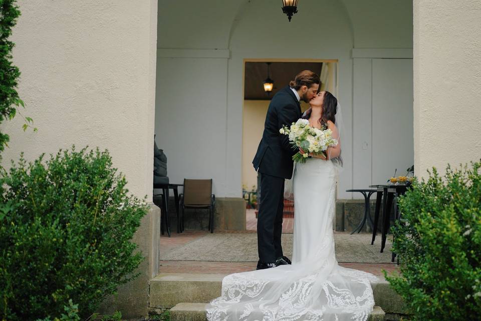 Savannah & Tom at Aldworth
