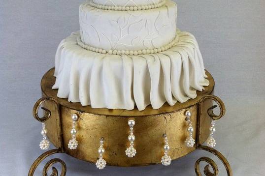 Fabulous Cake Stands at Nola B.