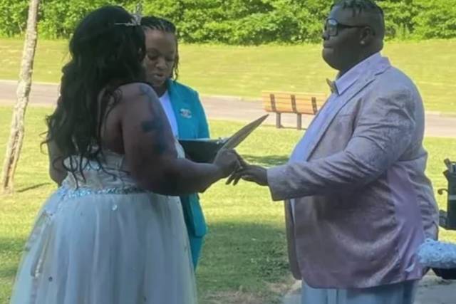 Park wedding