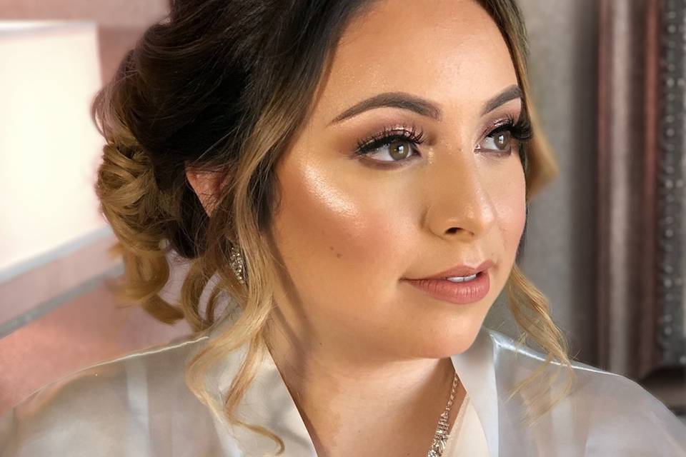 Make up look for walking down the aisle