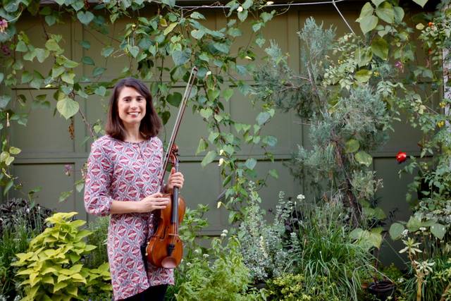 Stephanie Tedesco, Violin