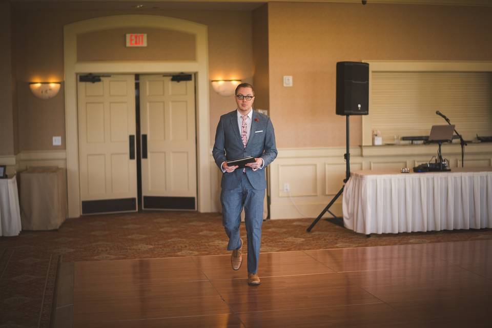 The groom | Photo credit: divno photograph