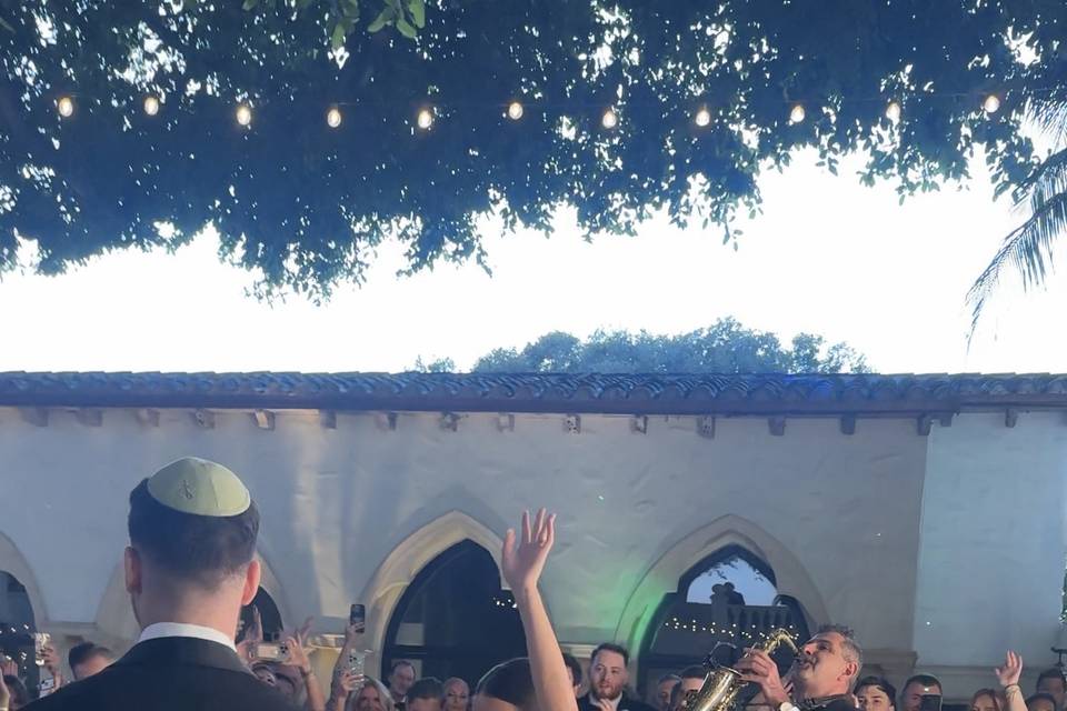 Sax Grand Entrance
