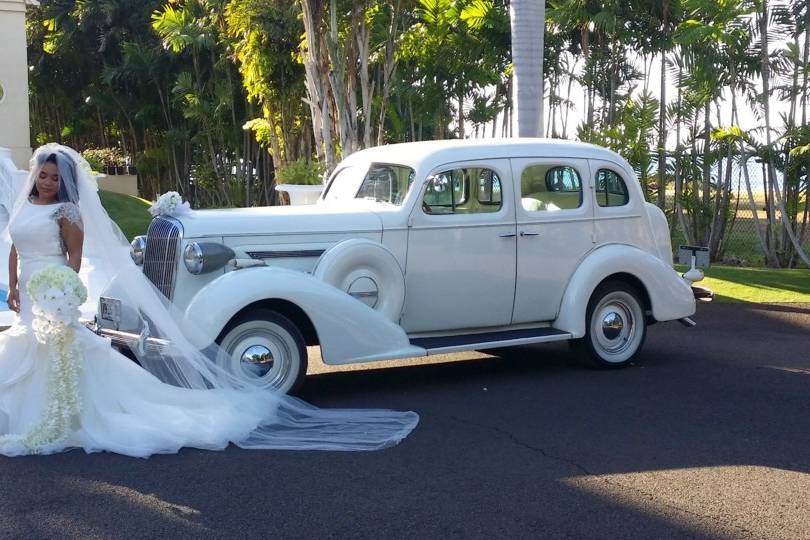 1936 Century Wedding limo