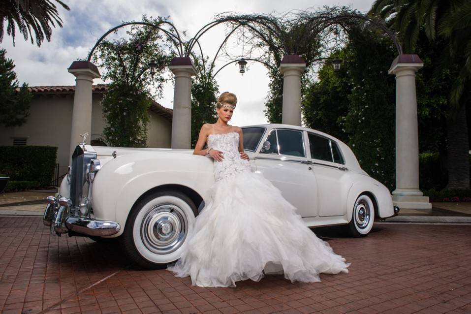 Wedding limo- 1962 Rolls Royce