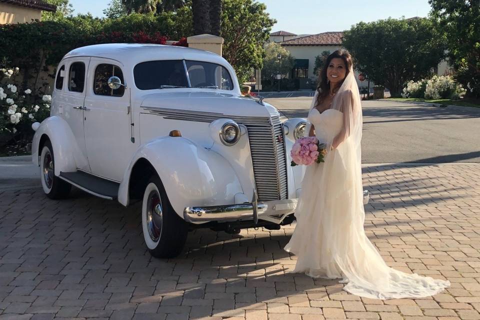 1937 St Regis - Wedding car