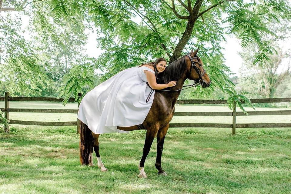 Bride & Her Horse
