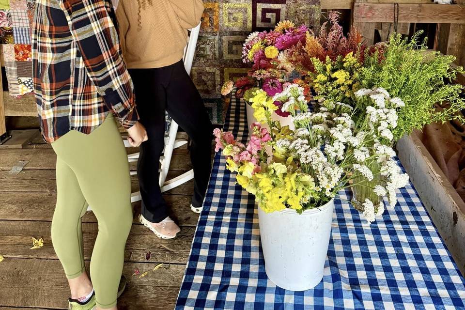 Bridal Party Bouquet Bar