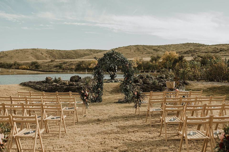 Lakeside Arch