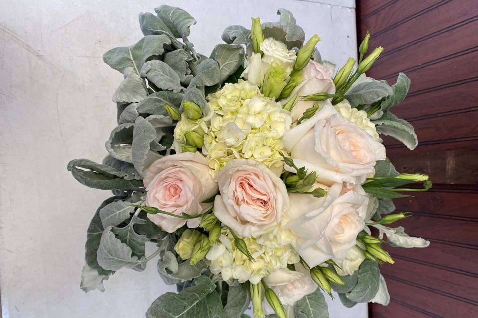 Rose & Hydrangea Bride Bouquet