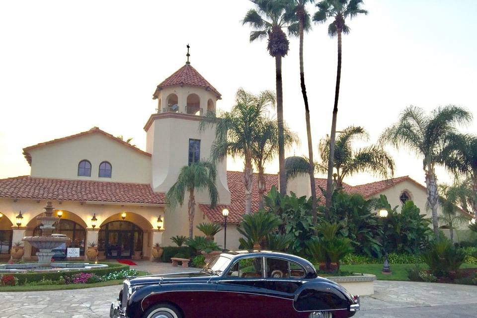 Jaguar Saloon